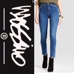 Skinny Semi HighRise Jeans 👖
